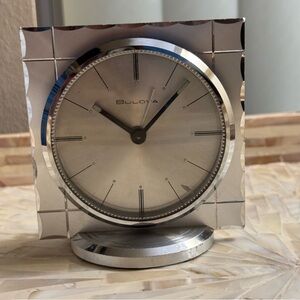 Bulova Silver Mantel Clock with Faceted Glass Frame